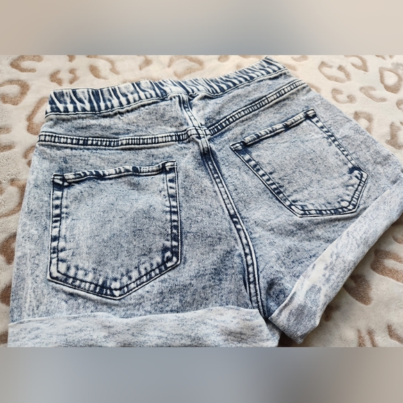 Wild Fable High Waisted Acid Wash Shorts Size XS - Picture 5 of 5